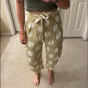 Billabong flowy pants